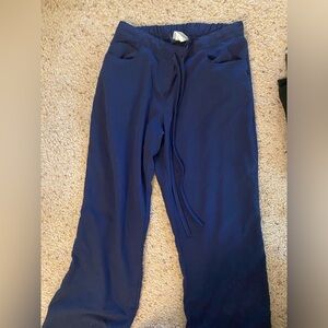 Greys Anatomy by Barco scrub bottoms in size small petite